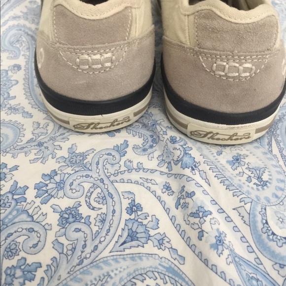 Skechers shoes News relaxed fit memory foam ! - Picture 3 of 8